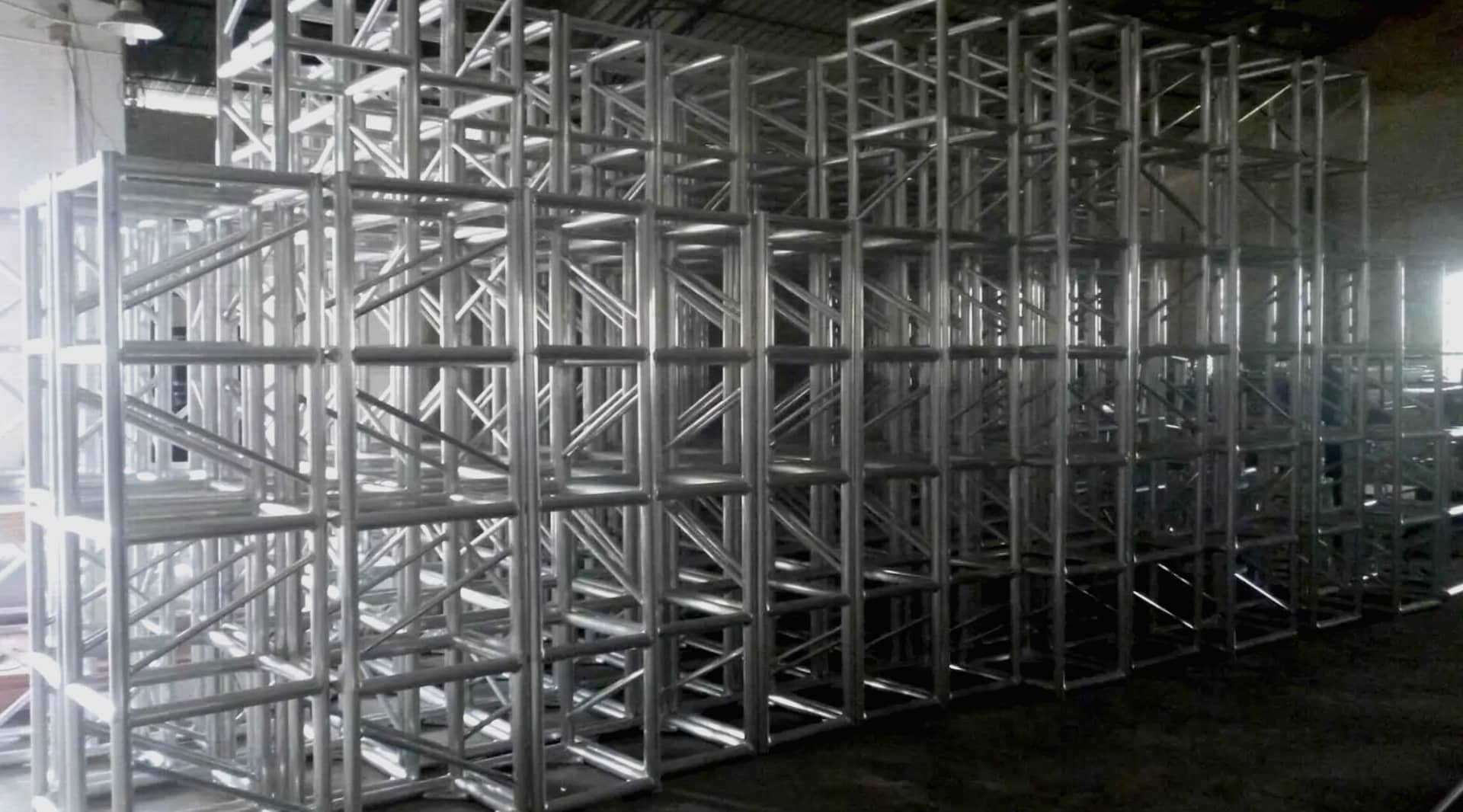 Structures en aluminium pour événements - Montage sécurisé